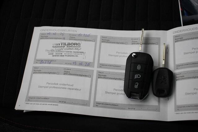 Peugeot 2008 1.2 PureTech Active Pack - Carplay, Navi, Cruise