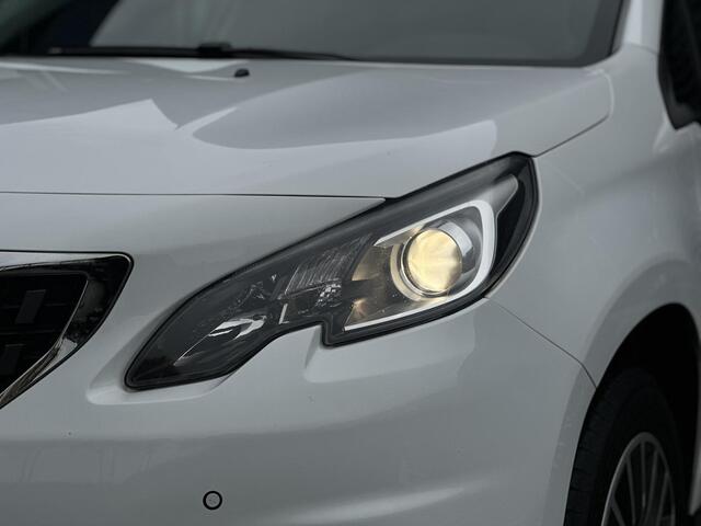 Peugeot 2008 1.2 PureTech 110pk Active | Automaat!! | Navigatie | Cruise Control | Climate Control | Parkeercamera/-sensoren | Apple Carplay/Android Auto |