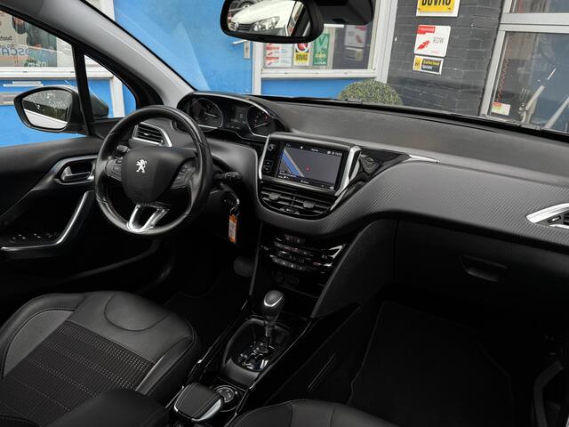 Peugeot 2008 1.2 PureTech Blue Lease Allure GRATIS Afleverpakket! | Stoelverwarming | Panoramadak |
