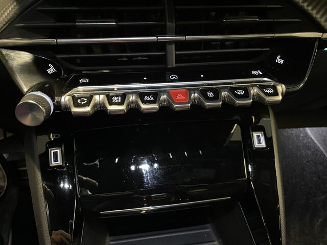 Peugeot 2008 1.2 PureTech GT 130 pk EAT8 automaat Alcantara bekleding met automatisch bedienbare bestuurdersstoel-Navigatie-Camera voor + achter -Climate control-Draadloze telefoonlader