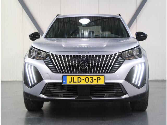 Peugeot 2008 1.2 Hybrid 136PK Allure | 1ste eigenaar | AppleCarplay/Android Auto | 17"LMV | 360'Camera | AUTOMAAT | Keyless | Navigatie | Adaptive Cruise Control | Climate Control | FULL LED | Isofix | Privacy Glass |