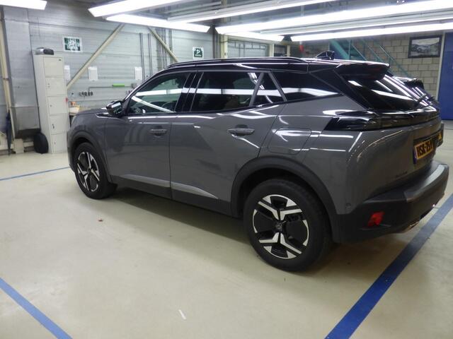 Peugeot 2008 1.2 Hybrid 145 GT ALL INRIJKLAARPRIJS-Camera rondom/Adaptieve Cruise Control/Duo-Tone