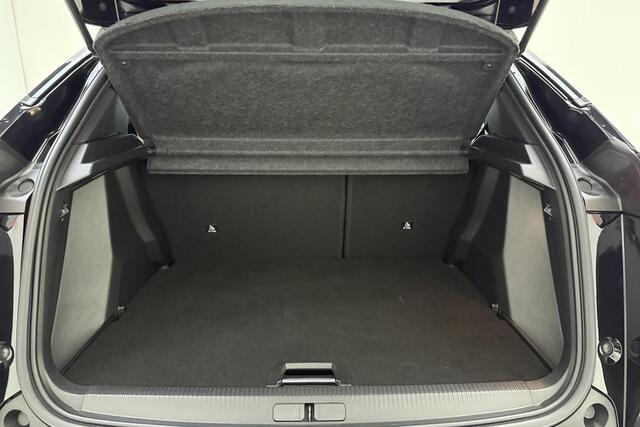 Peugeot 2008 1.2 PureTech 100 Allure Apple Carplay/Android auto | Parkeer sensor V + A | LM velgen