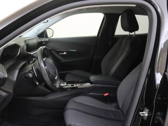 Peugeot 2008 1.2 PureTech Allure Pack | Full Map Navigatie | Carplay | Camera | Clima |