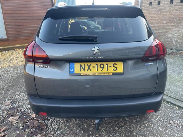 Peugeot 2008 1.2 PureTech Blue Lion Panoramadak, lichtmetalen velgen