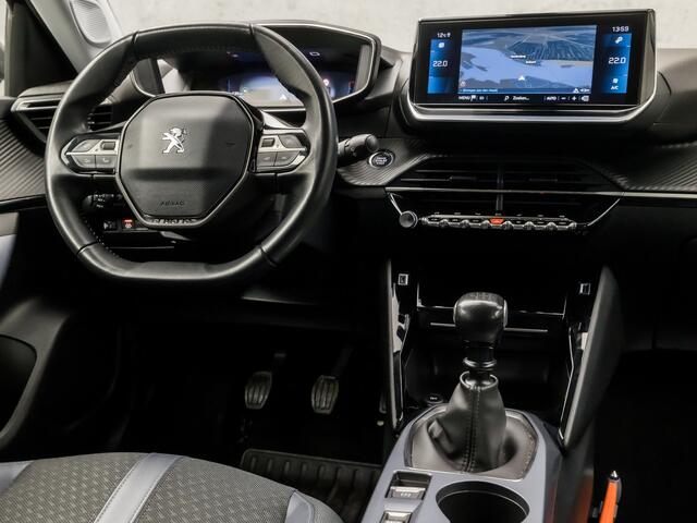 Peugeot 2008 1.2 PureTech Allure Sport (VIRTUAL COCKPIT, APPLE CARPLAY, GROOT NAVI, LEDER, 360 CAMERA, SPORTSTOELEN, KEYLESS, GETINT GLAS, LED KOPLAMPEN, NIEUWE APK, NIEUWSTAAT)