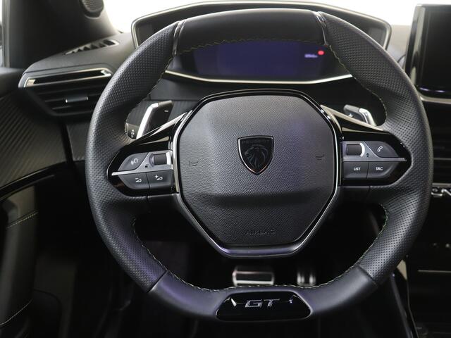 Peugeot 2008 1.2 Hybrid 136 GT | Stoelverwarming | Alcantara | Camera | Navigatie |