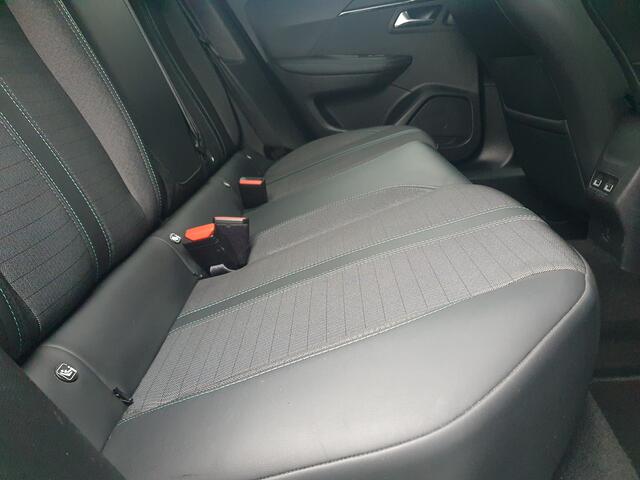 Peugeot 2008 1.2 PureTech Blue Lease Allure NAVI/TRHAAK/CRUISE/CAMERA/PDC