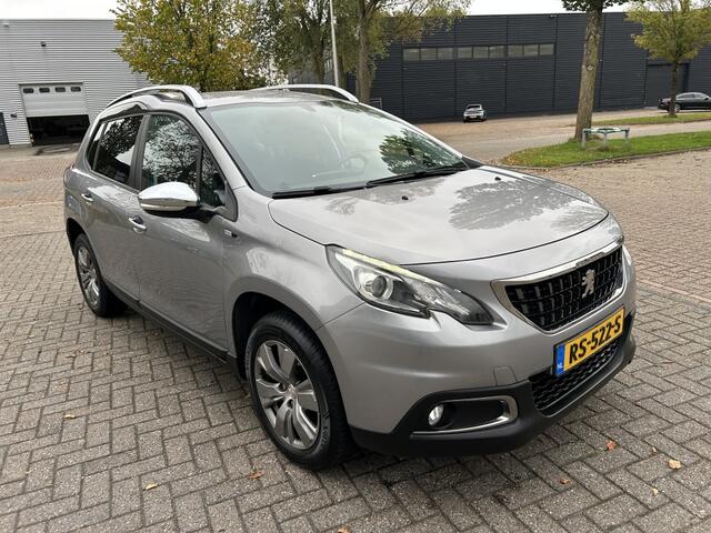 Peugeot 2008 1.2 VTI Style CRUISE PDC NAVI LED LMV.