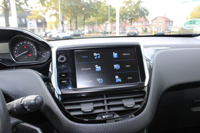 Peugeot 2008 1.2 PureT. Blue Lion