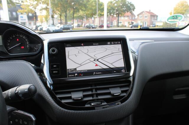 Peugeot 2008 1.2 PureT. Blue Lion