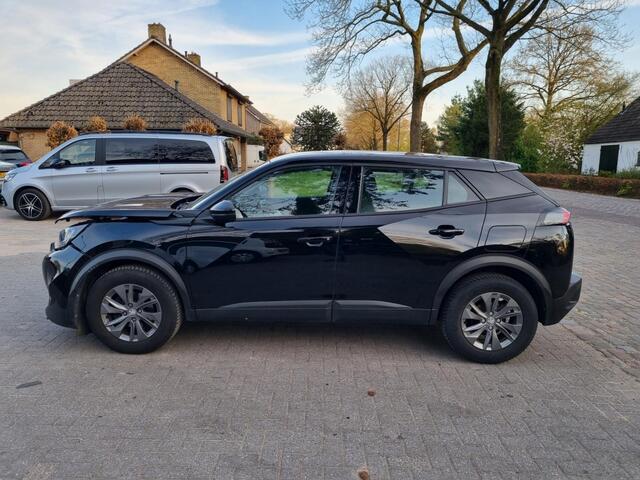 Peugeot 2008 1.2 PT Active Pack