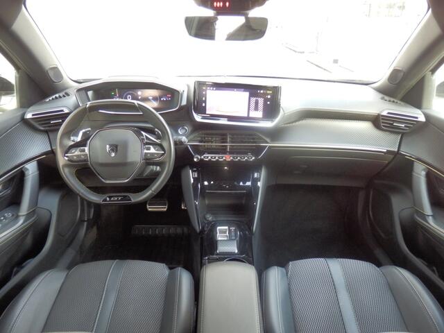 Peugeot 2008 1.2 130PK Automaat | GT-line | 360 camera | Full options |