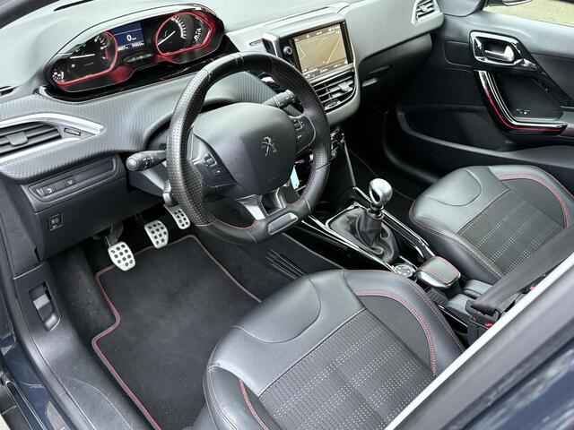 Peugeot 2008 1.2 130PK GT-Line Nieuwe Distributie, Carplay, Camera, Garantie