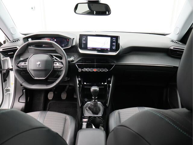 Peugeot 2008 1.2 PureTech Blue Lease Allure/ trekhaak/ zeer mooi!