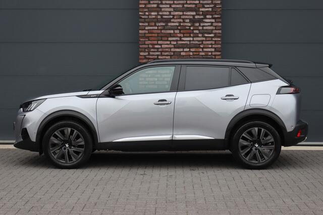 Peugeot 2008 1.2 PureTech GT Pack Aut8 | Adpatieve Cruise Control | Panoramadak | Focal Sound System | Sfeerverlichting | Camera | Keyless Go | 3D-Display | Stoelverwarming | Full Led |