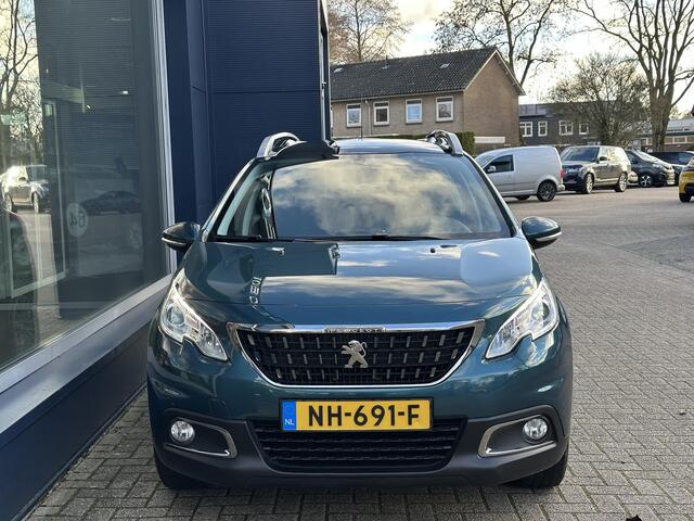 Peugeot 2008 1.2 Turbo 110 Pk Blue Lion | Panoramadak | Trekhaak 1250 KG | Navigatie | Airco | Parkeersensoren | Hoger Zitpositie | Cruise Control | DAB Radio | Apple Carplay | LED Verlichting | Isofix |