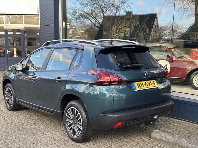 Peugeot 2008 1.2 Turbo 110 Pk Blue Lion | Panoramadak | Trekhaak 1250 KG | Navigatie | Airco | Parkeersensoren | Hoger Zitpositie | Cruise Control | DAB Radio | Apple Carplay | LED Verlichting | Isofix |