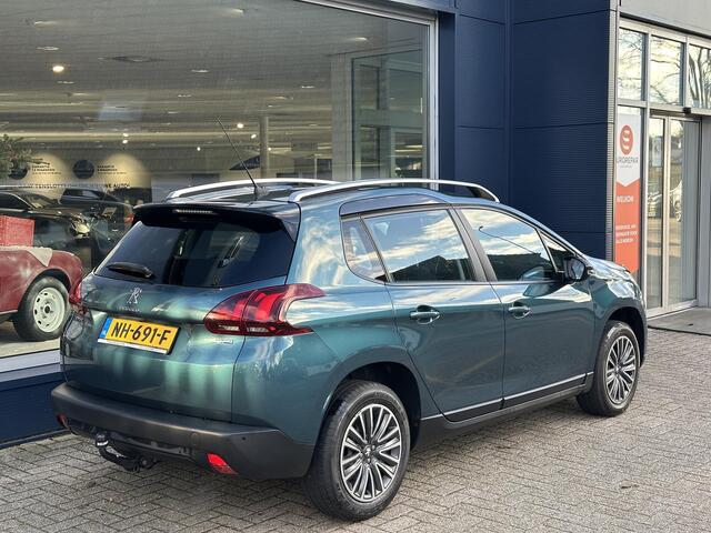 Peugeot 2008 1.2 Turbo 110 Pk Blue Lion | Panoramadak | Trekhaak 1250 KG | Navigatie | Airco | Parkeersensoren | Hoger Zitpositie | Cruise Control | DAB Radio | Apple Carplay | LED Verlichting | Isofix |