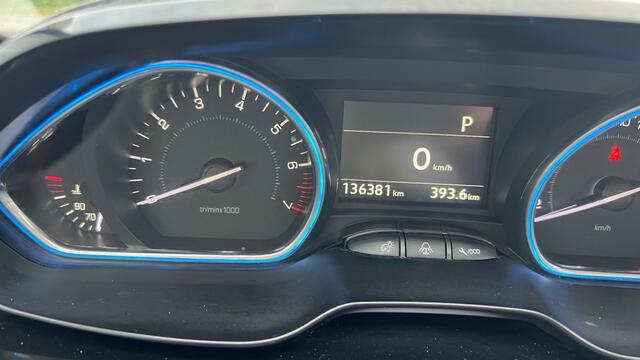 Peugeot 2008 1.2 Pure Tech GT line automaat