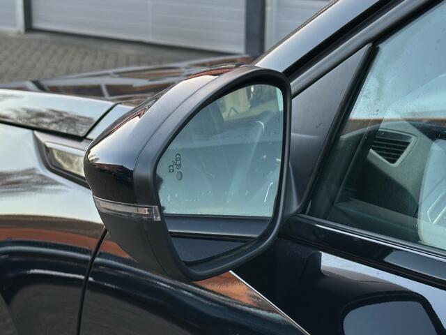 Peugeot 2008 1.2 HYBRID 145 GT