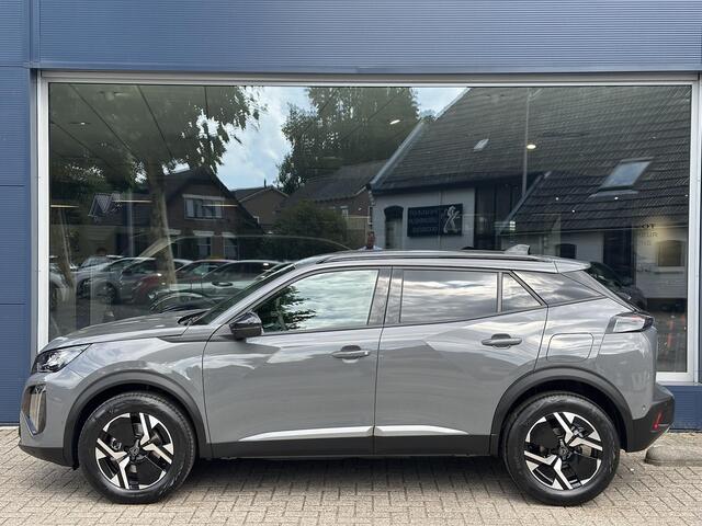 Peugeot 2008 1.2 Hybrid 145 PK Allure | ¤ 9500 DEMO VOORDEEL | Netto Deal Auto | Automaat | 2025 Auto | Navigatie via Telefoon | Adaptieve Cruise Control | 360 Graden Camera | Parkeersensoren V+A | Hoge Zitpositie | Hybride Elektrisch rijden met Automaat | Climate Con