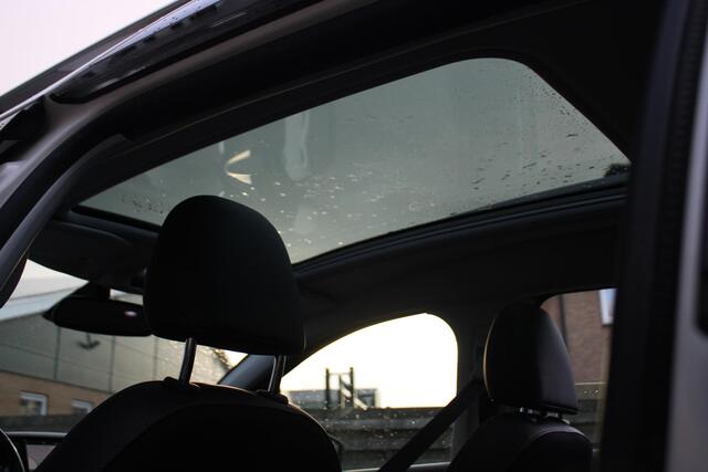 Peugeot 2008 1.2 PureTech GT-Line Achteruitrijcamera, Parkeersensoren, Stoelverwarming, Bluetooth, Airco