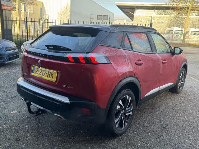 Peugeot 2008 1.2 PureTech GT-Line // NAVI // CAMERA // APPLE CARPLAY - ANDROID AUTO // CRUISE // TREKHAAK // LED KOPLAMPEN //