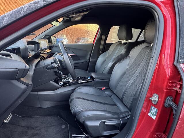 Peugeot 2008 1.2 PureTech GT-Line // NAVI // CAMERA // APPLE CARPLAY - ANDROID AUTO // CRUISE // TREKHAAK // LED KOPLAMPEN //