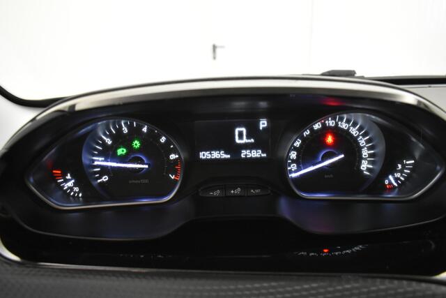 Peugeot 2008 1.2 PureTech 110PK Automaat Navi Cruise PDC V+A