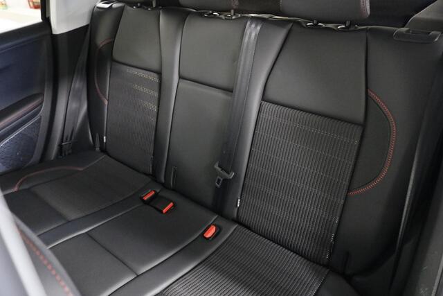 Peugeot 2008 1.2 PureTech GT-Line 130Pk | CarPlay | Navigatie | Pano.dak | Distributie verv.