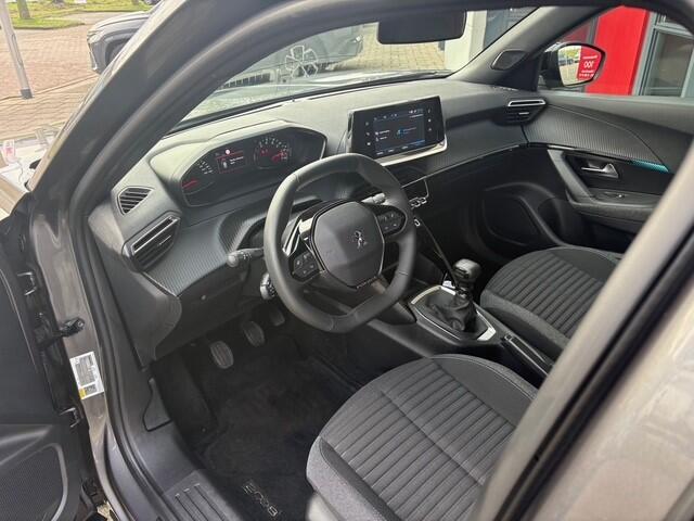 Peugeot 2008 1.2 PureTech Style | Navi | Camera | Cruise | 39.854 km Dealeronderhouden