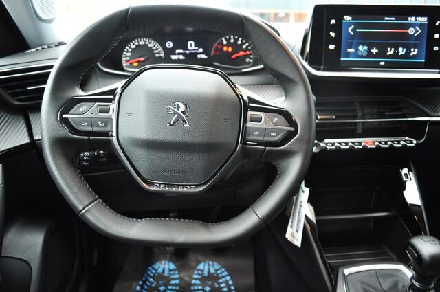 Peugeot 2008 1.2 Active Pack 130Pk Lmv LED connectsys