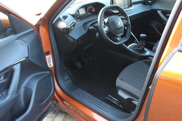 Peugeot 2008 1.2 PureTech Allure Clima-cruise-Navi-Camera 20.000 KM !!