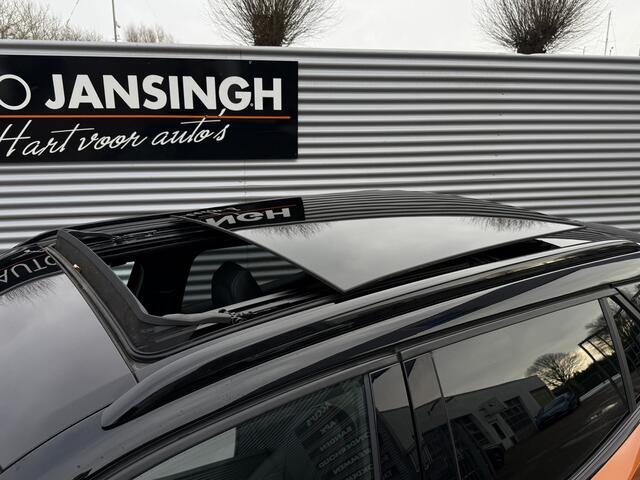 Peugeot 2008 1.2 PureTech 130 PK GT Pack met Schuif/kanteldak!! | Stoelverwarming | Camera | Elekt. Stoelen | Massage | PDC V+A | Afn.Trekhaak | Apple Carplay/Android Auto | RIJKLAARPRIJS INCL 12 MAANDEN GARANTIE EN BEURT