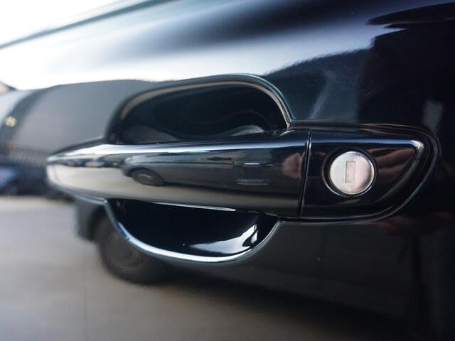 Peugeot 2008 1.2 Hybrid 145 GT