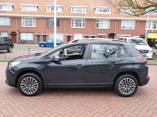 Peugeot 2008 1.2 PureTech Allure CAMERA PANORAMDAK NAVI CRUISECONT ETC....