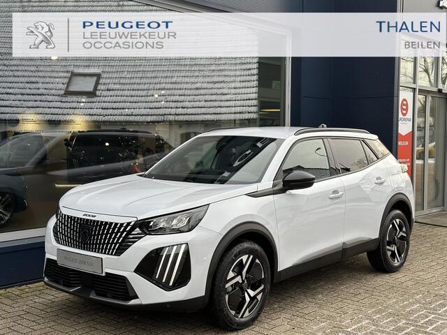 Peugeot 2008 1.2 Turbo 100 PK Allure | Lage km stand 7800 | Navigatie via Telefoon | Stoelverwarming | 360 Graden Camera | Dode Hoek Detectie | Climate Control | LED Verlichting | Cruise Control | 17" Lichtmetalen Velgen | Hoge Zitpositie | Half Lederen Bekleding |