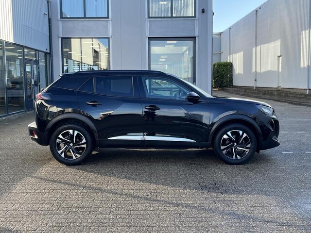 Peugeot 2008 1.2 PureTech Allure Pack | Clima/Cruise/Apple CarPlay-Android Auto/17"/Bluetooth/PDC Achter/Privacy-Glass