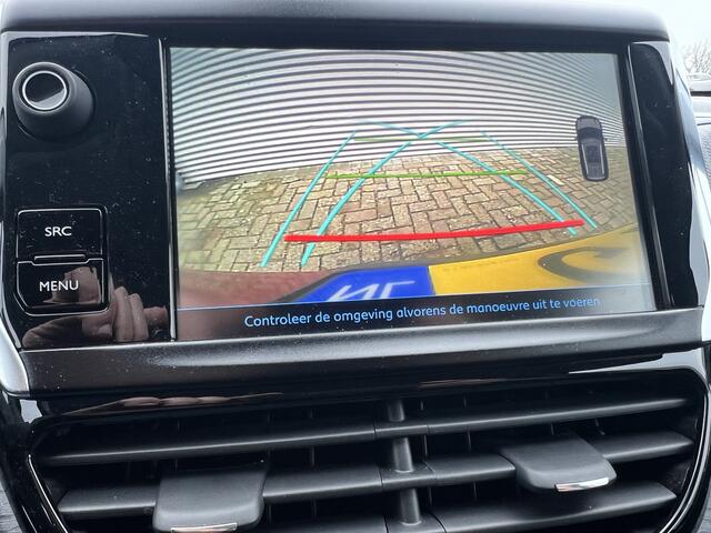 Peugeot 2008 1.2 PureTech Allure | Nieuw Binnen | Navigatie | Climate Control | APK 29-11-2027 |