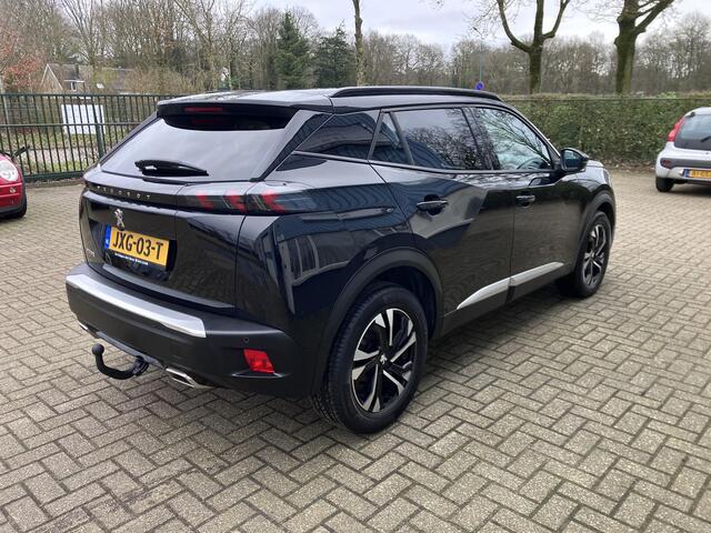 Peugeot 2008 1.2 Allure 130pk Airco Camera Trekhaak Stoelverw.