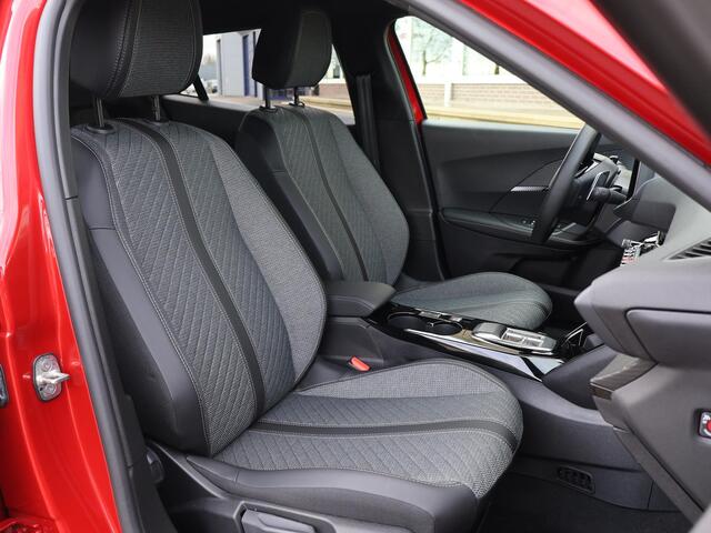 Peugeot 2008 1.2 HYBRID 145 PK ALLURE AUT. + ADAPTIVE CRUISE | CARPLAY | DIGITALE COCKPIT | CAMERA