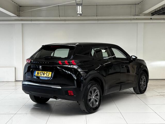 Peugeot 2008 1.2 PureTech Active Pack Navigatie | Android auto / Apple carplay | parkeersensoren achter | Cruise control