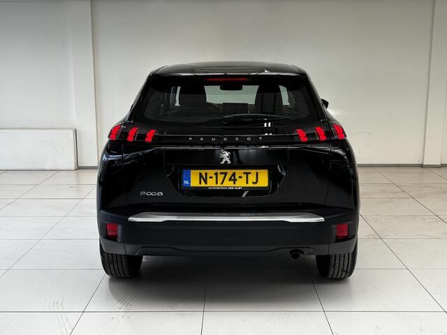 Peugeot 2008 1.2 PureTech Active Pack Navigatie | Android auto / Apple carplay | parkeersensoren achter | Cruise control