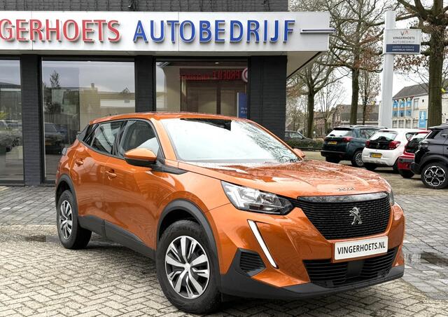 Peugeot 2008 100 Pk. Benzine Active Kenteken JXJ-50-N. * Airco * Cruise Control * Stoelverwarming * Navigatie & Spotify via Apple Carplay / Android Auto * Vingerhoets; Vierde Generatie Eersteklas Service. Al meer dan 100 jaar een begrip in de Brabantse Kempen.