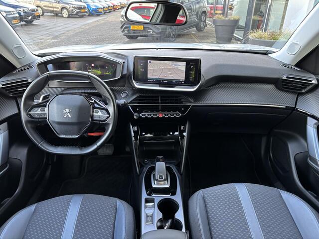 Peugeot 2008 1.2 PureTech Automaat Allure Navi/Panorama/Trekhaak