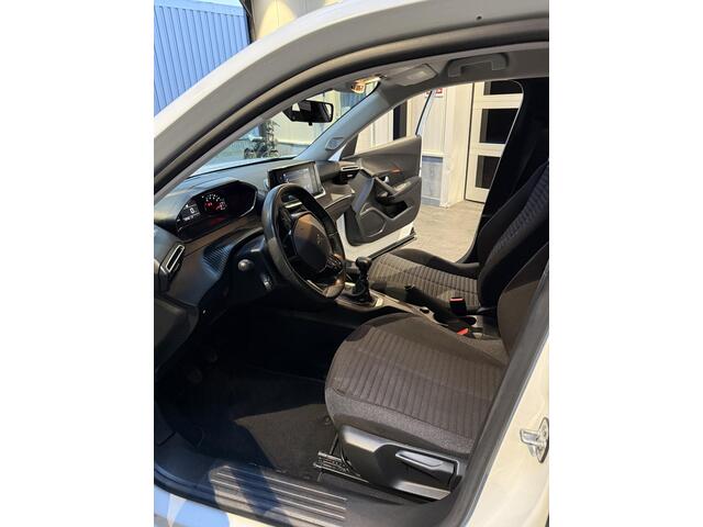 Peugeot 2008 1.2 PureTech Active