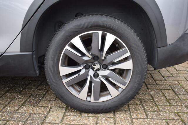 Peugeot 2008 1.2 Allure 110PK | Automaat | Trekhaak | Camera | Navi