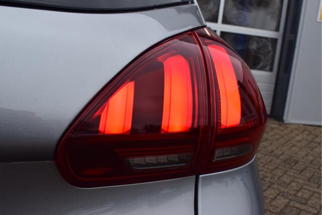 Peugeot 2008 1.2 Allure 110PK | Automaat | Trekhaak | Camera | Navi