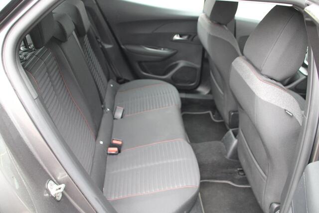 Peugeot 2008 1.2 PureTech 130pk Active Pack Airco Navi Camera Carplay 30.275km